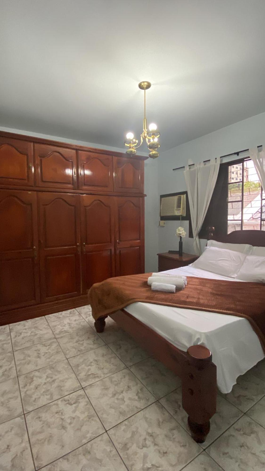 Triana Guest House Foz do Iguacu Luaran gambar